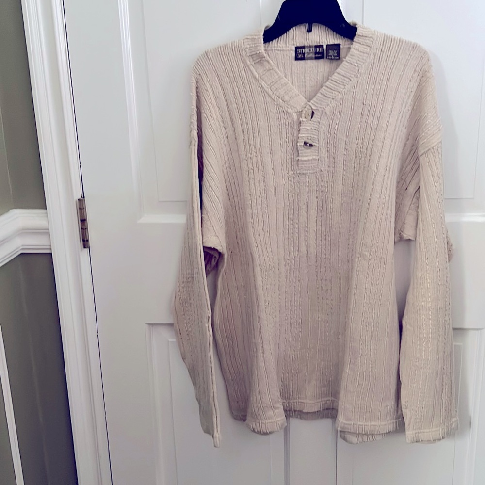 Vintage Structure Sweater. Great Summer Sweater . Good for All Seasons !